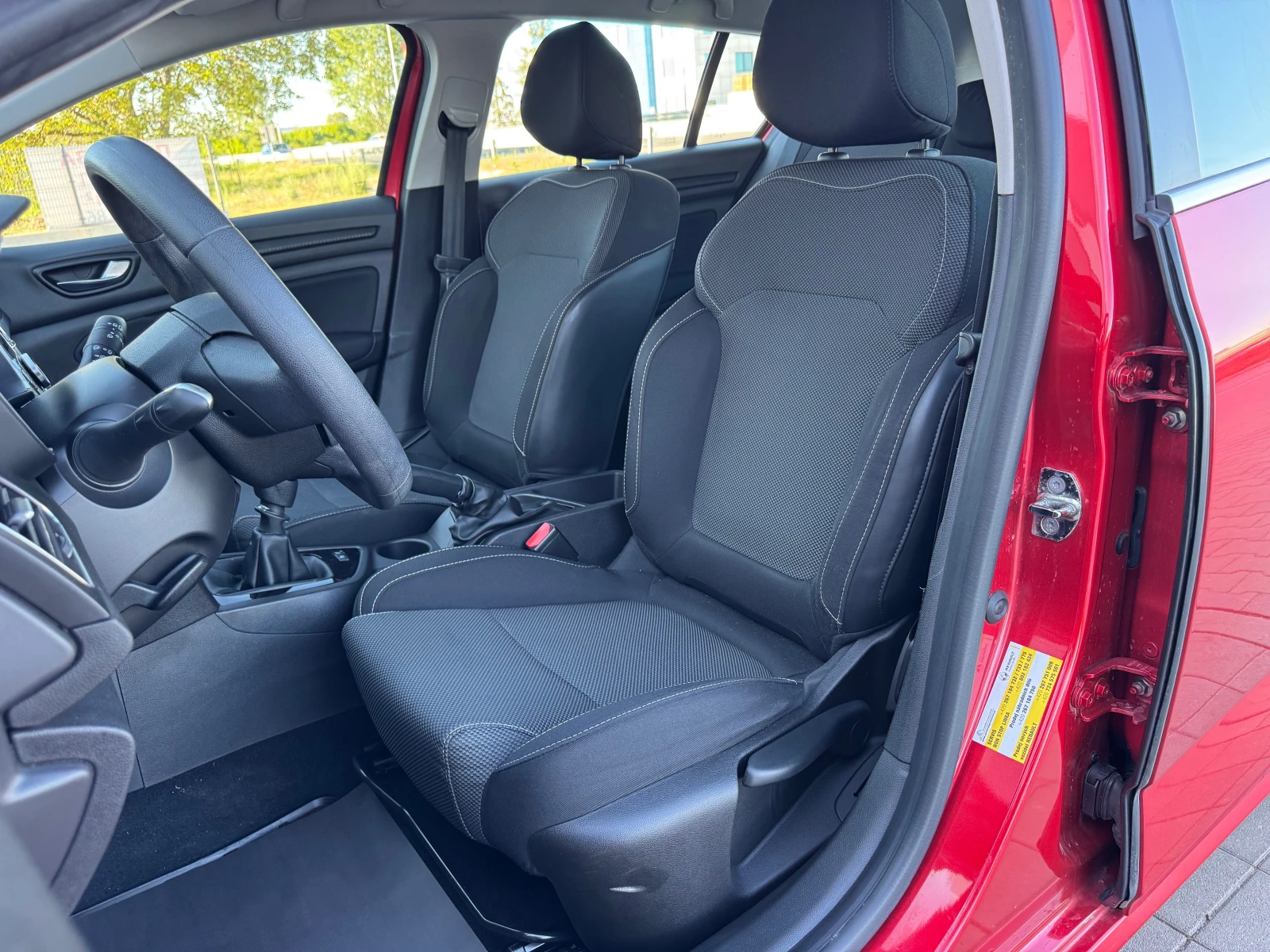 Renault Megane 1.6I-с.КНИЖКА- - изображение 10