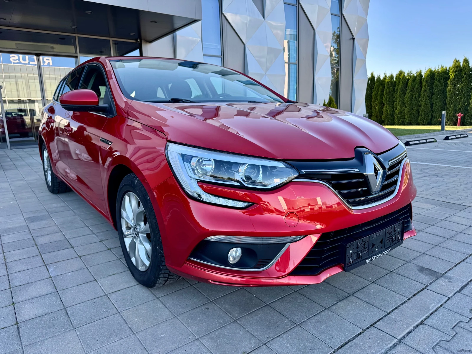 Renault Megane 1.6I-с.КНИЖКА- - изображение 3