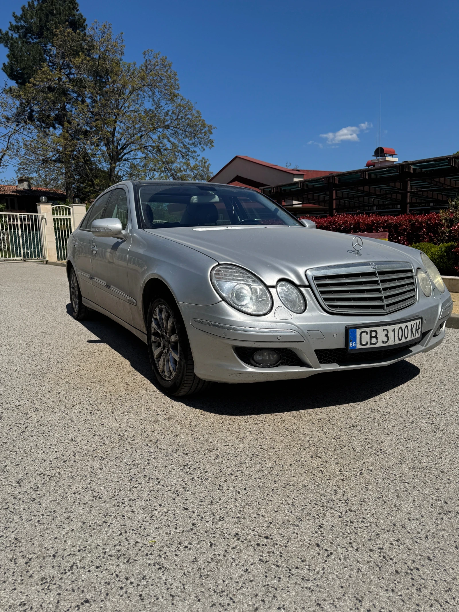 Mercedes-Benz E 350 Elegance 4Matic Facelift - изображение 3