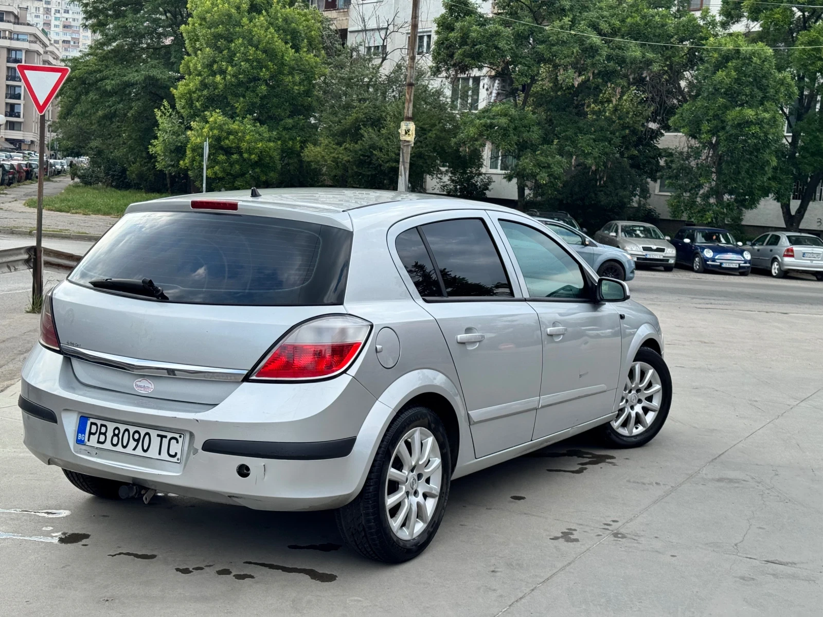 Opel Astra 1.7 - изображение 2