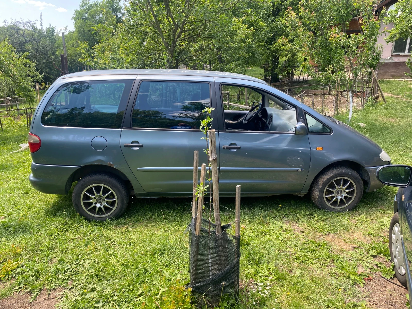Ford Galaxy  - изображение 4