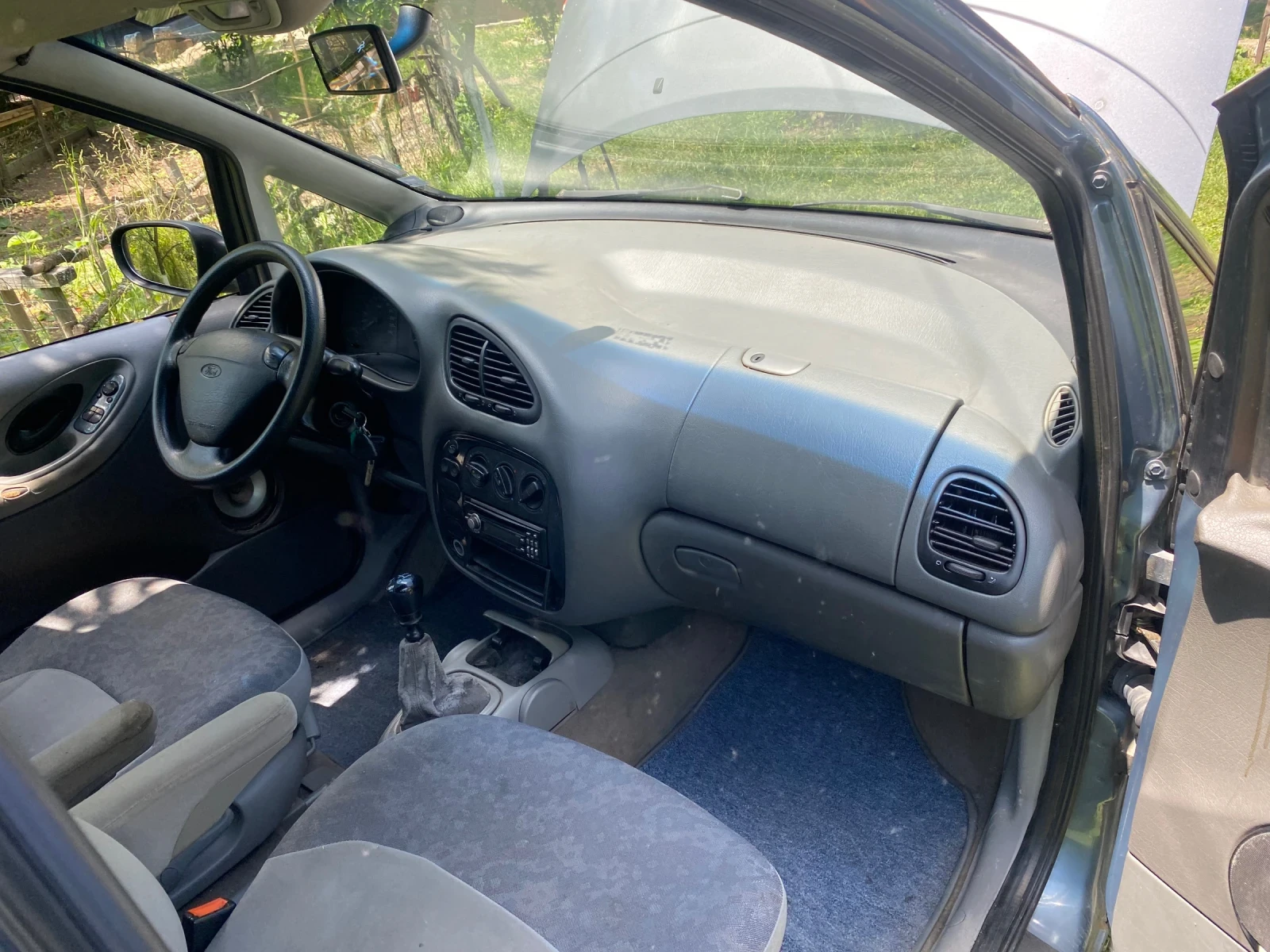 Ford Galaxy  - изображение 10