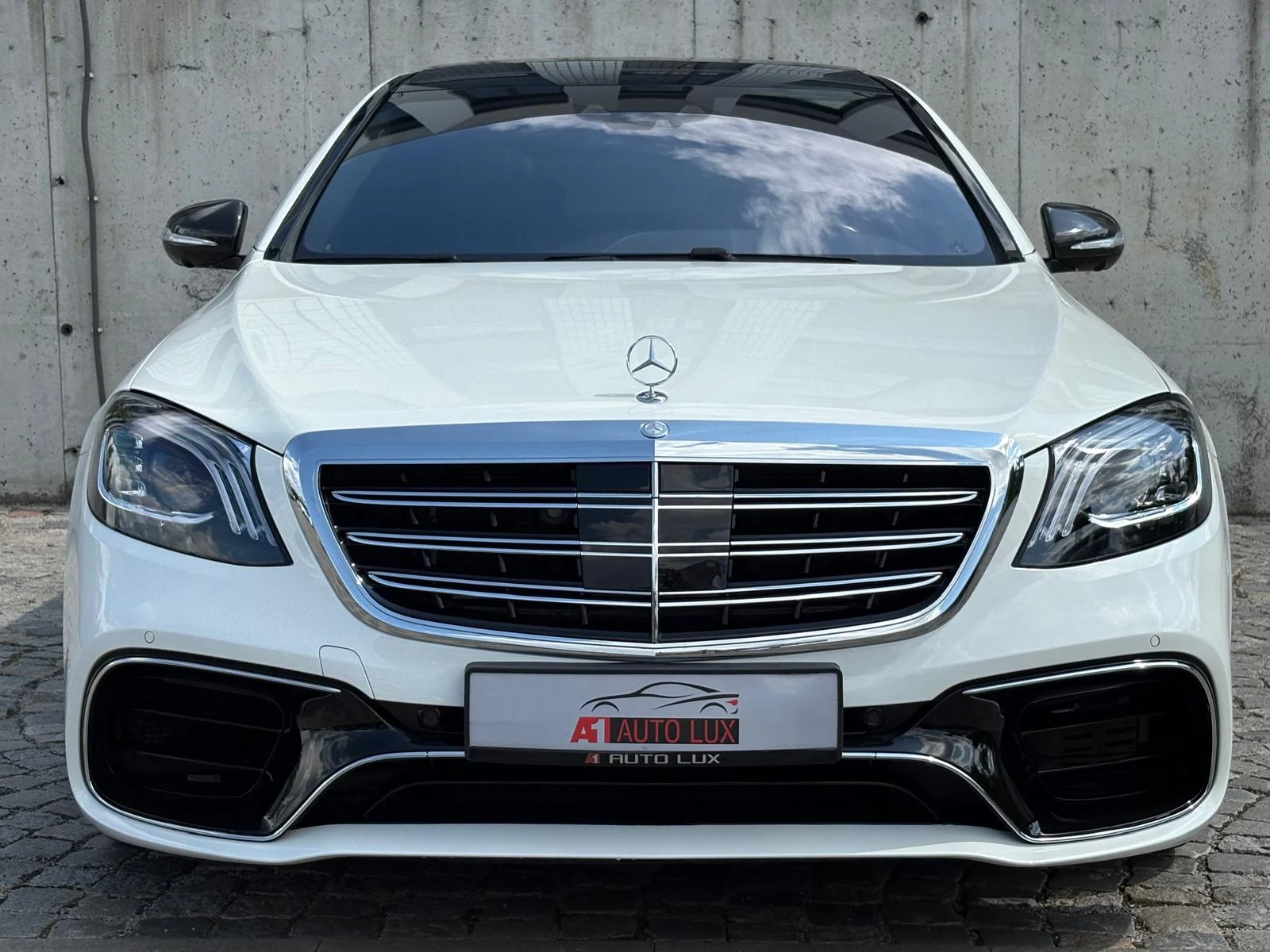 Mercedes-Benz S 63 AMG L/NAVI/4MATIC/3TV/PANO/CERAMIC/KAM/MULTY/Excellen! - изображение 2