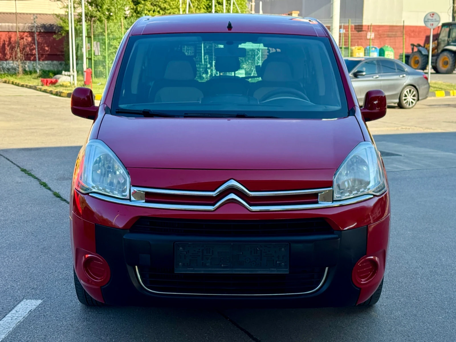 Citroen Berlingo 1.6HDi Multispace - изображение 2