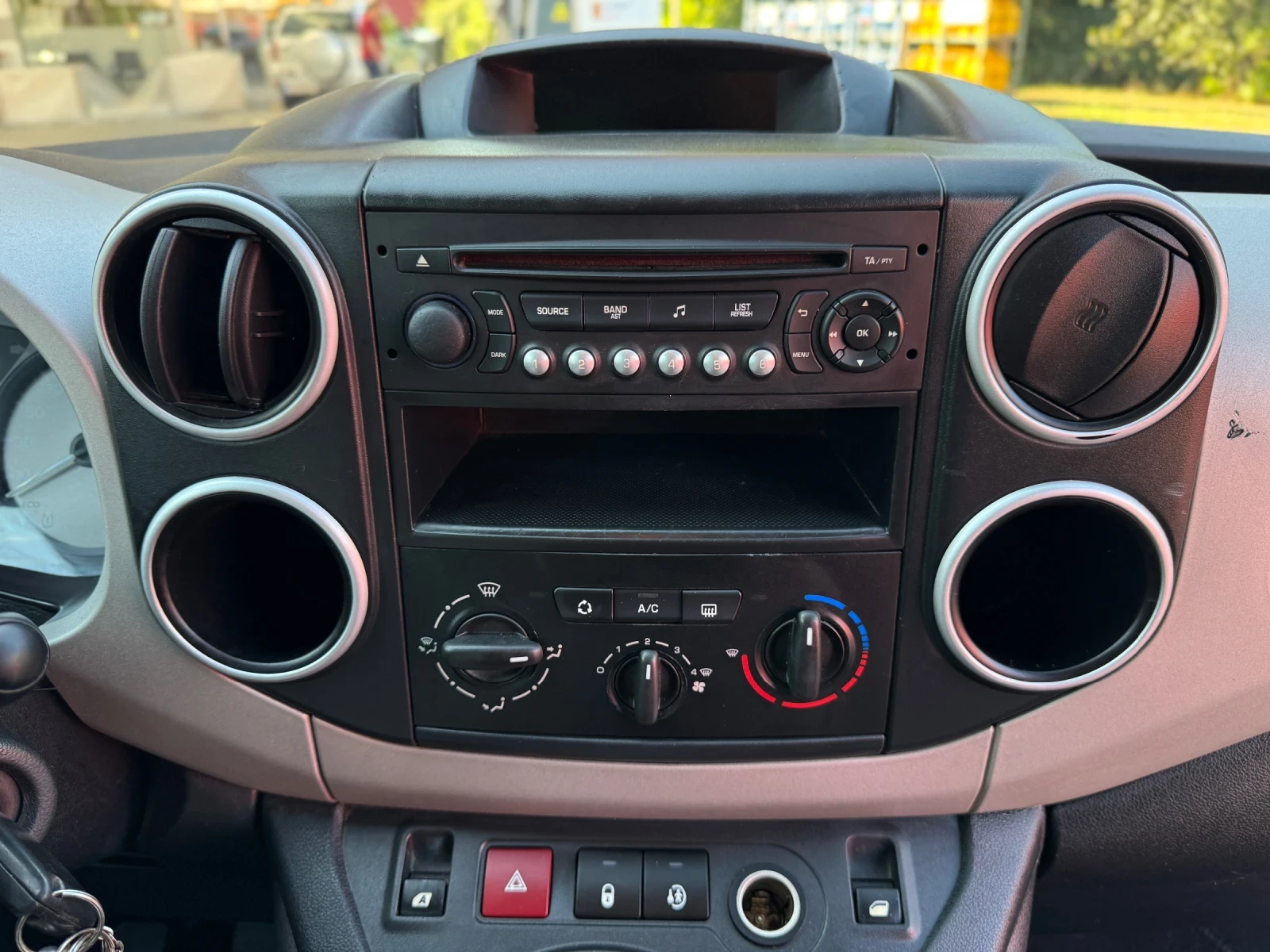 Citroen Berlingo 1.6HDi Multispace | Mobile.bg   17