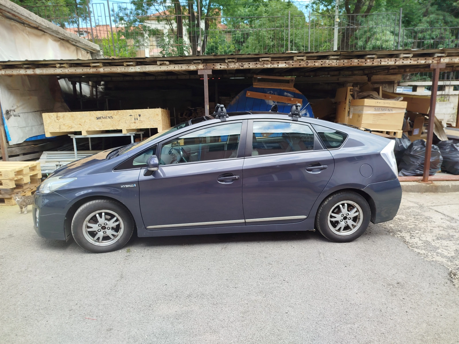 Toyota Prius  - изображение 2