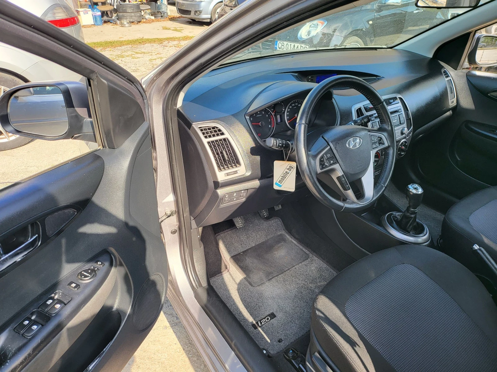 Hyundai I20 1.4 16v facelift - изображение 7