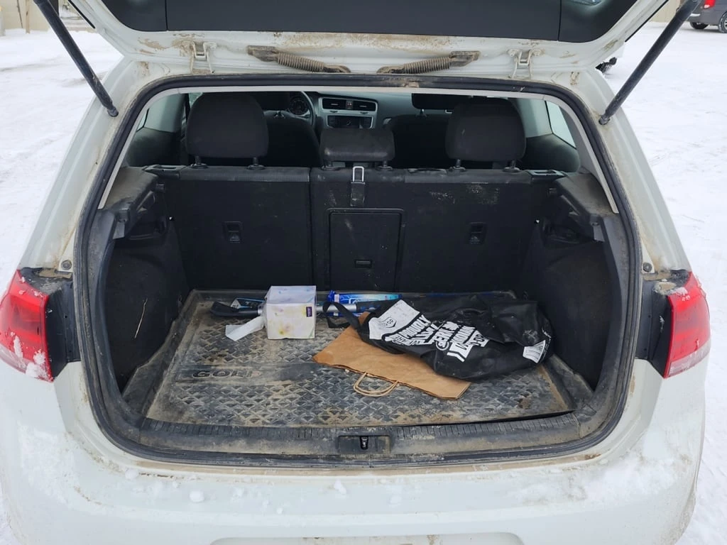 VW Golf * TRENDLINE * CARFAX *  | Mobile.bg � ����������� 13