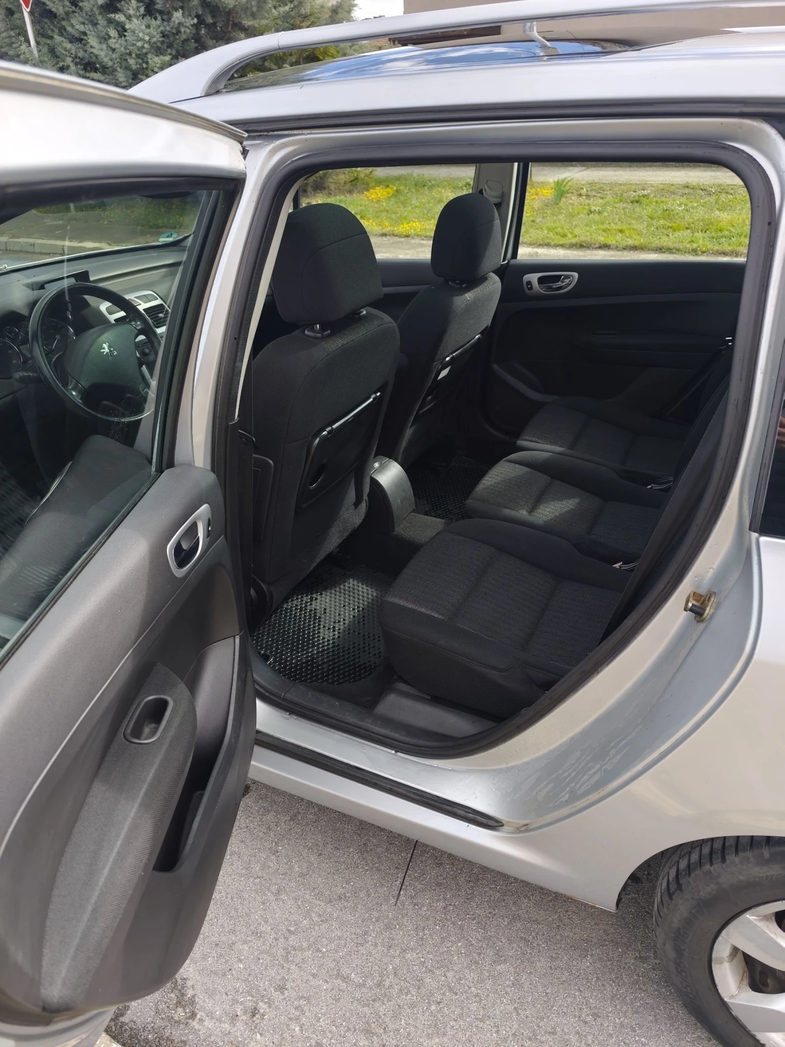 Peugeot 307 1 6 80kw, снимка 9 - Автомобили и джипове - 53611180