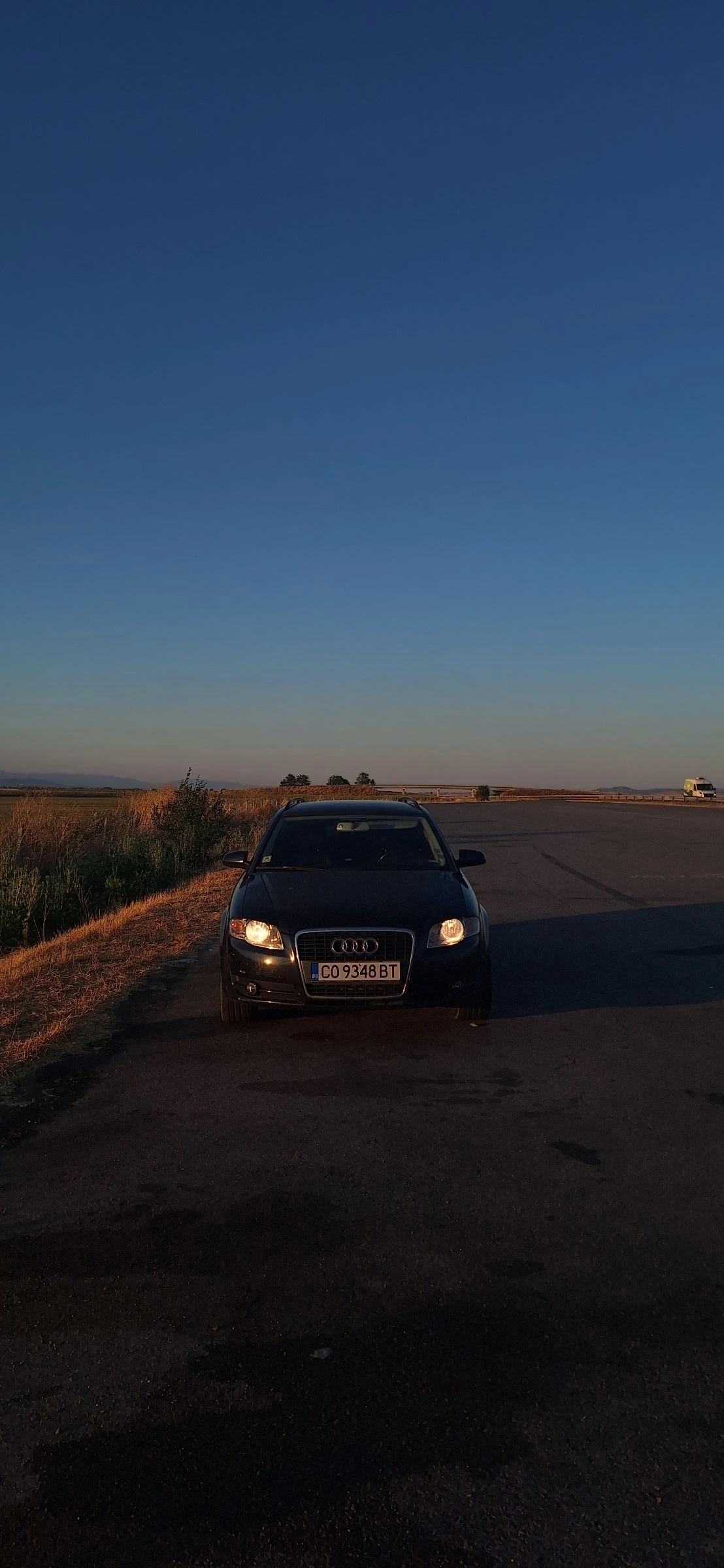 Audi A4, снимка 6 - Автомобили и джипове - 53710636