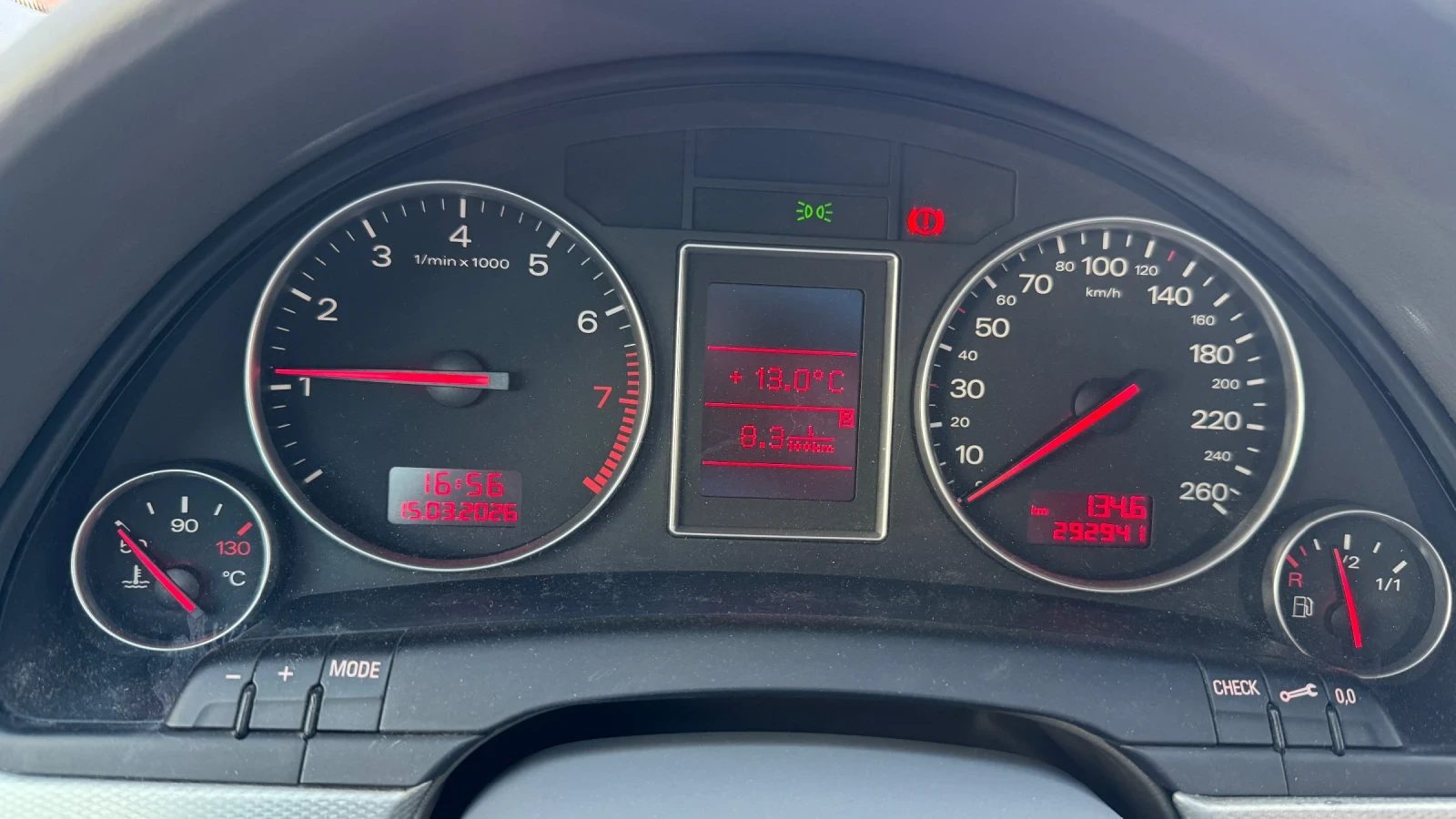 Audi A4 Газ/бензин, снимка 11 - Автомобили и джипове - 53848475