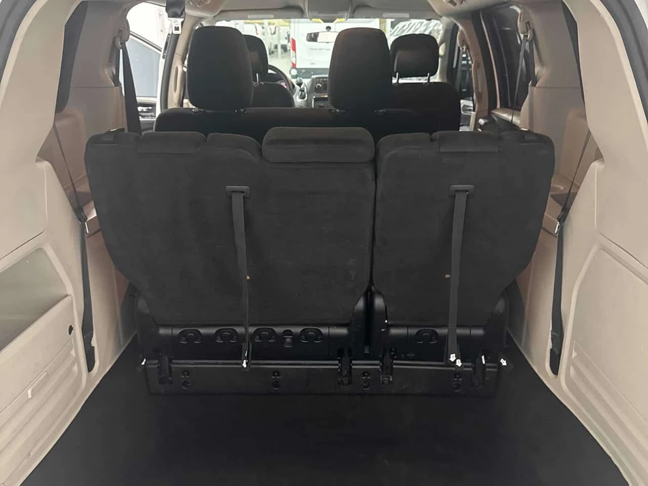 Dodge Caravan * Canada Value Package * KEYLESS*  | Mobile.bg � ����������� 13