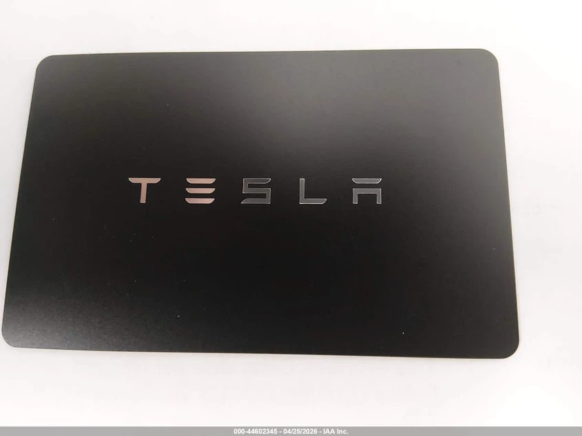 Tesla Model 3 Long Range Rear-Wheel Drive/Standard Rear-Wheel Dr, снимка 11 - Автомобили и джипове - 54419119