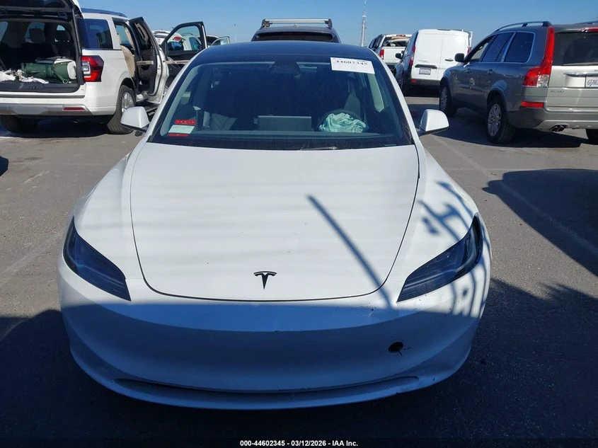 Tesla Model 3 Long Range Rear-Wheel Drive/Standard Rear-Wheel Dr, снимка 12 - Автомобили и джипове - 54419119
