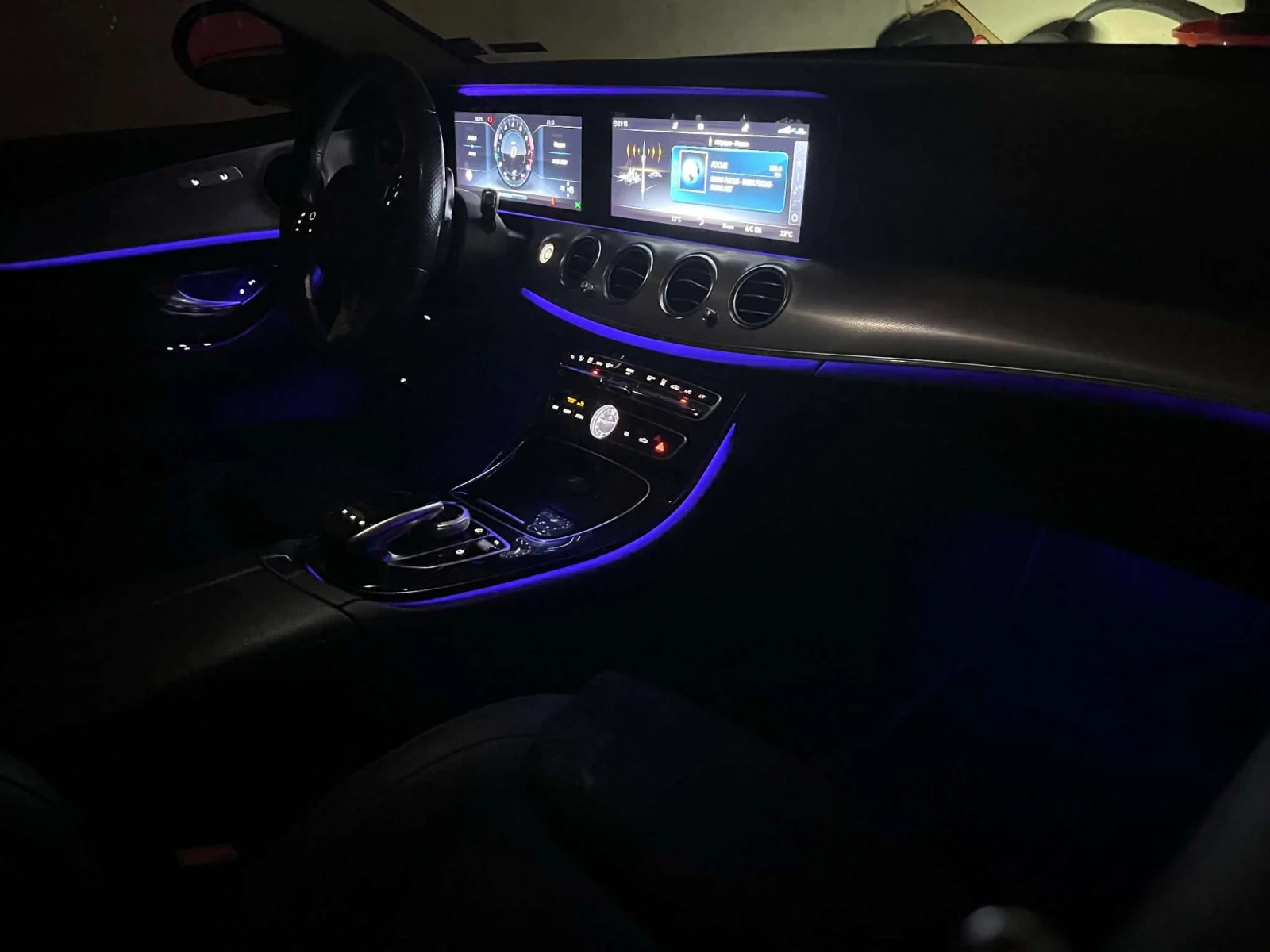 Mercedes-Benz E 200 4-matic 94000km от Силвър Стар, снимка 14 - Автомобили и джипове - 54510456
