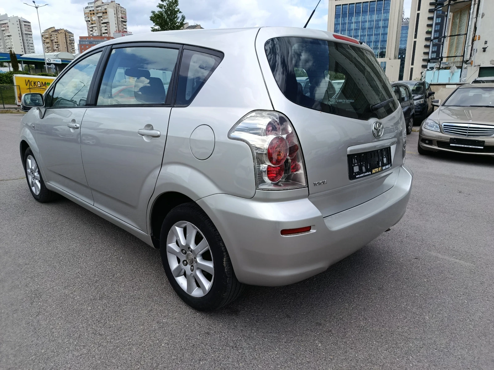 Toyota Corolla verso 1.6 * VVTI* Нов внос* Италия* , снимка 4 - Автомобили и джипове - 54571970