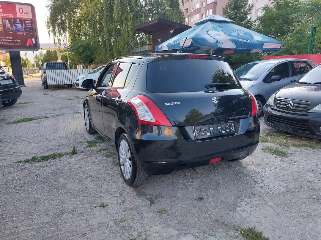 Suzuki Swift 1.2i* GPL* 36м. х 130EUR.* * , снимка 4 - Автомобили и джипове - 54616816