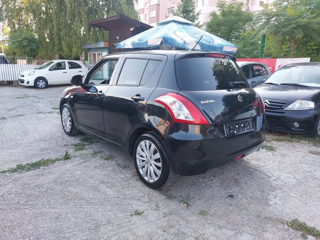 Suzuki Swift 1.2i* GPL* 36м. х 130EUR.* * , снимка 3 - Автомобили и джипове - 54616816
