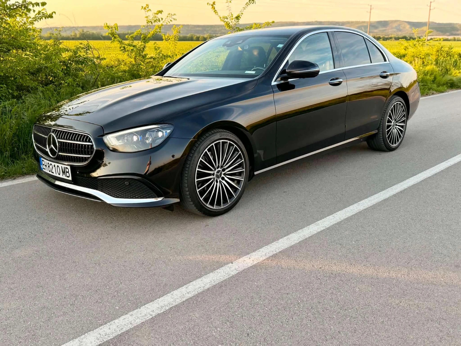 Mercedes-Benz E 220 4matic 360 камери, снимка 5 - Автомобили и джипове - 55050532