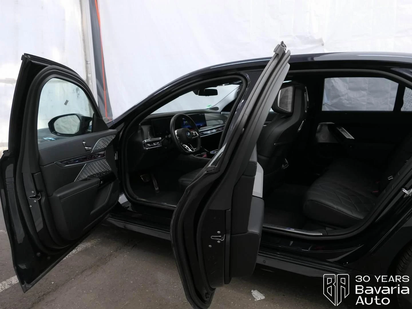 BMW i7 M70 xDrive, снимка 5 - Автомобили и джипове - 55103245