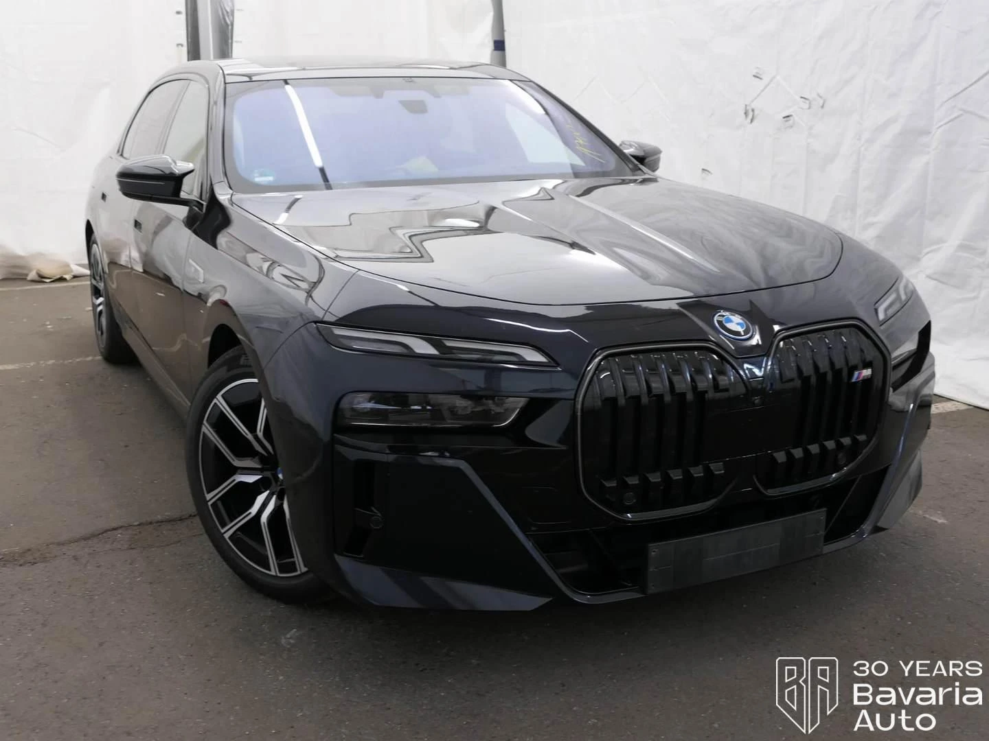 BMW i7 M70 xDrive, снимка 4 - Автомобили и джипове - 55103245
