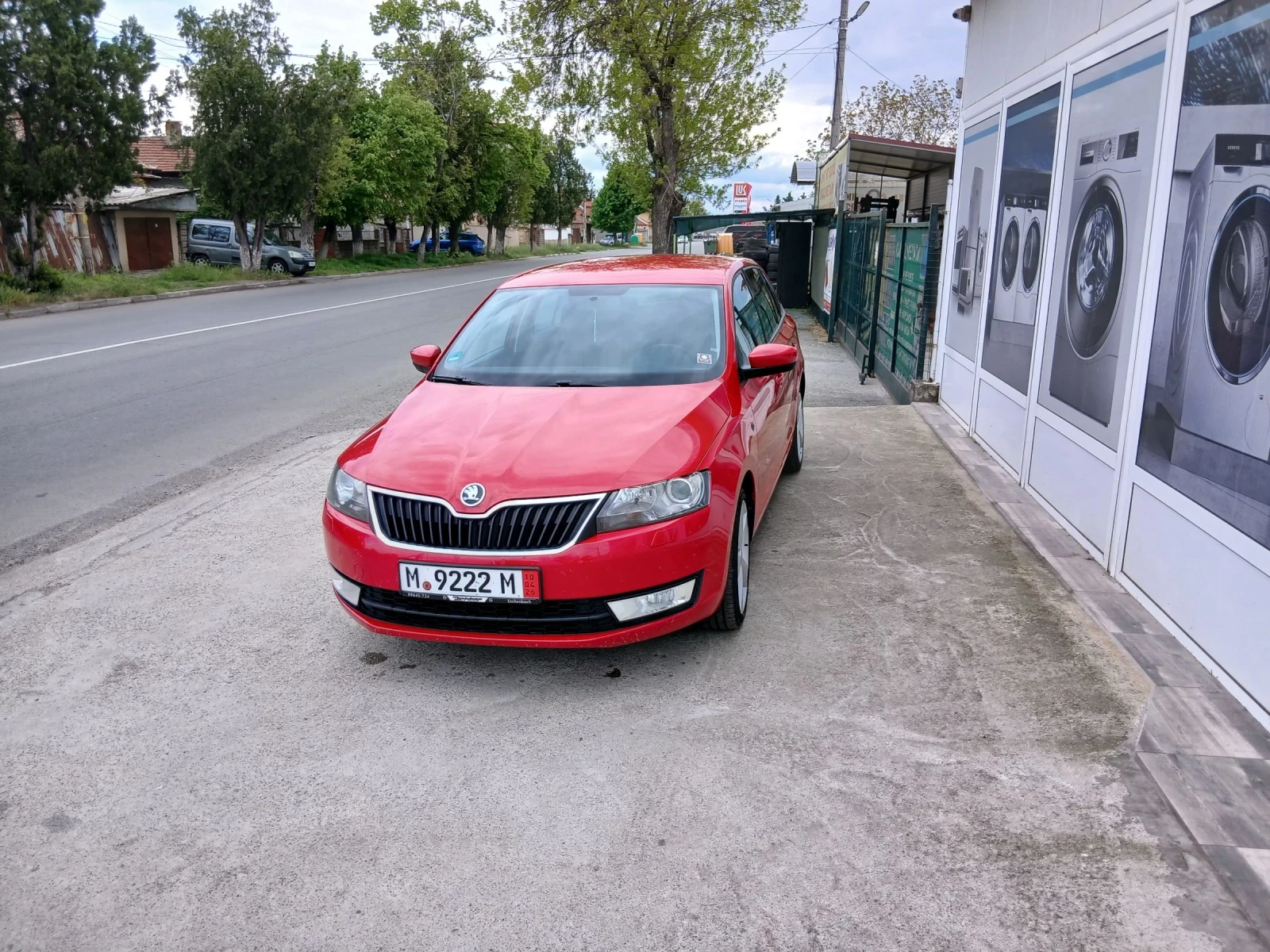 Skoda Rapid 1.6, снимка 2 - Автомобили и джипове - 55220250