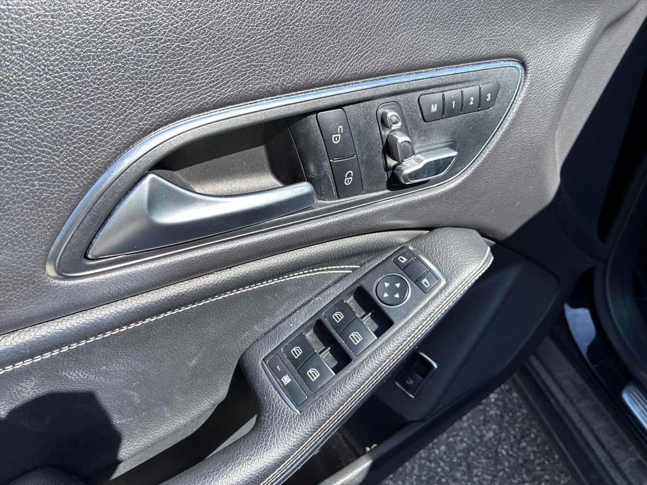 Mercedes-Benz CLA 250 * АВТОКРЕДИТ * ГЛАВНО ПРЕДСТАВИТЕЛСТВО, снимка 10 - Автомобили и джипове - 56192414