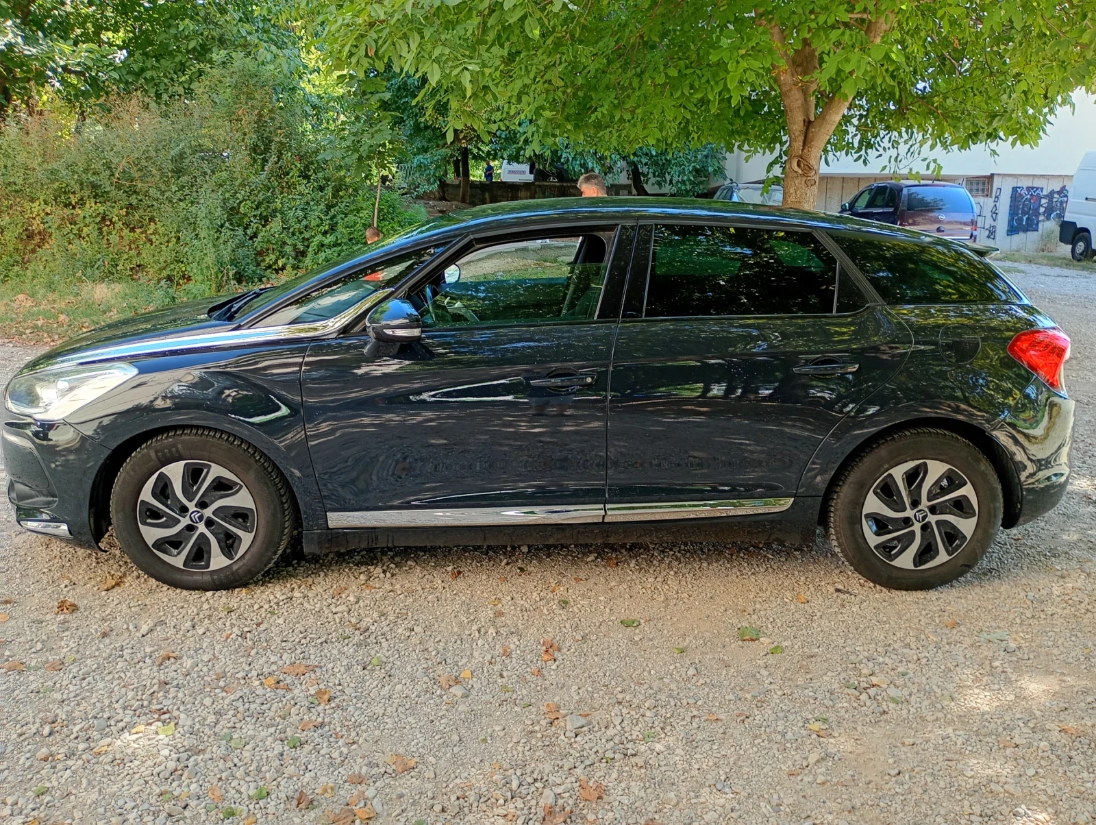 Citroen DS5 1.6 HDI -115кс, снимка 8 - Автомобили и джипове - 56299443