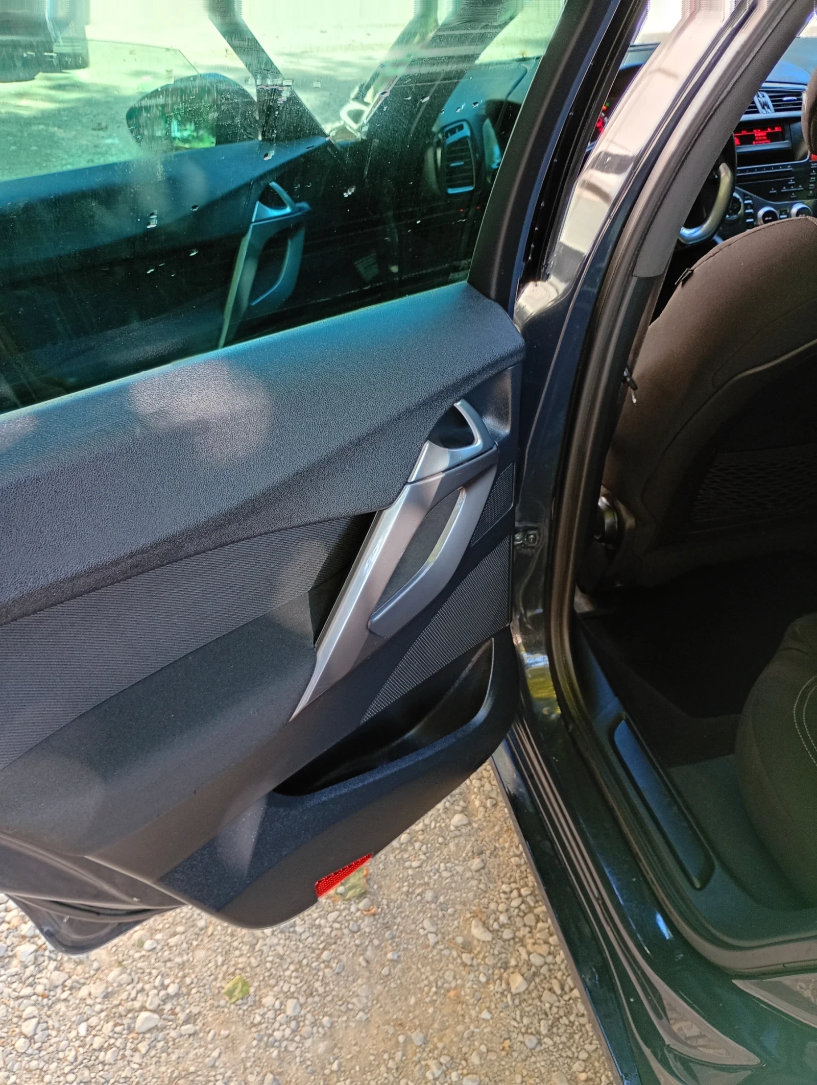 Citroen DS5 1.6 HDI -115кс, снимка 14 - Автомобили и джипове - 56299443