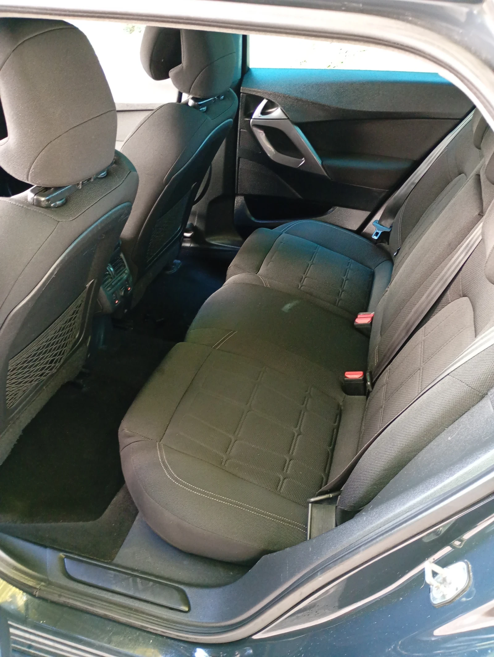 Citroen DS5 1.6 HDI -115кс, снимка 13 - Автомобили и джипове - 56299443