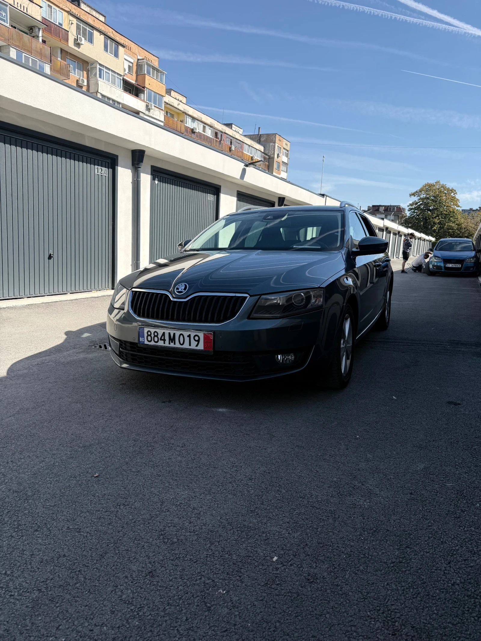 Skoda Octavia 1.6 Elegance , снимка 12 - Автомобили и джипове - 56428979