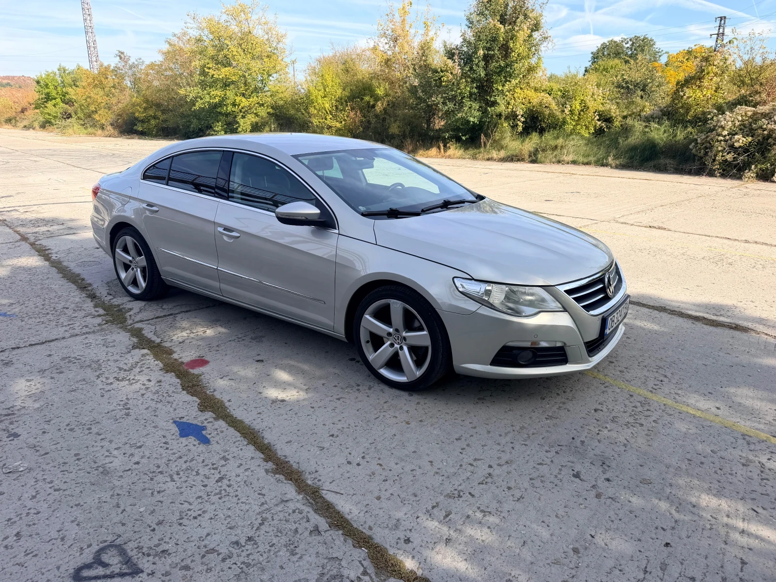 VW Passat 2.0 ТДИ, снимка 2 - Автомобили и джипове - 56437288