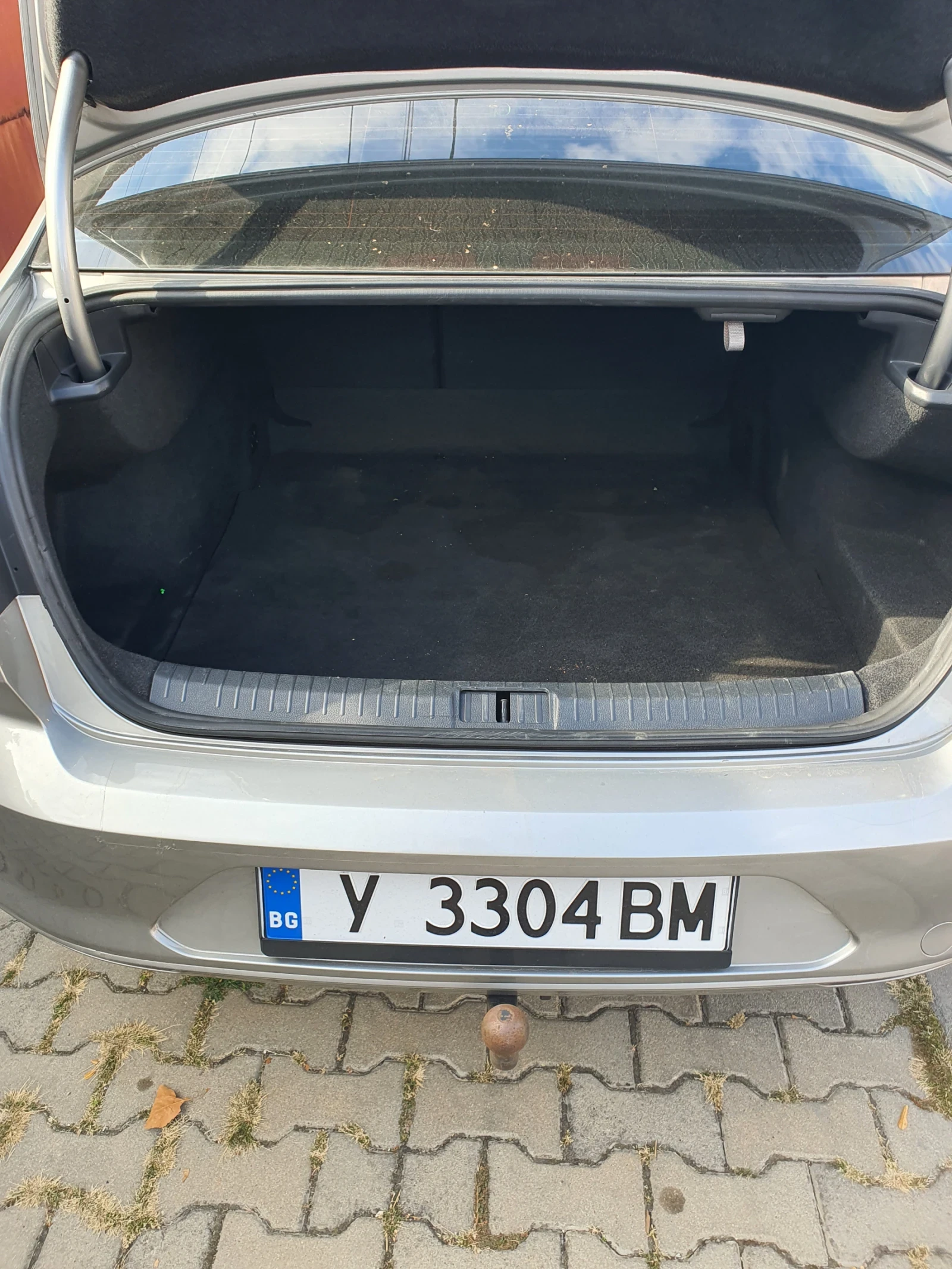 VW Passat 1.6TDI NAVI 120 к.с., снимка 4 - Автомобили и джипове - 56462577