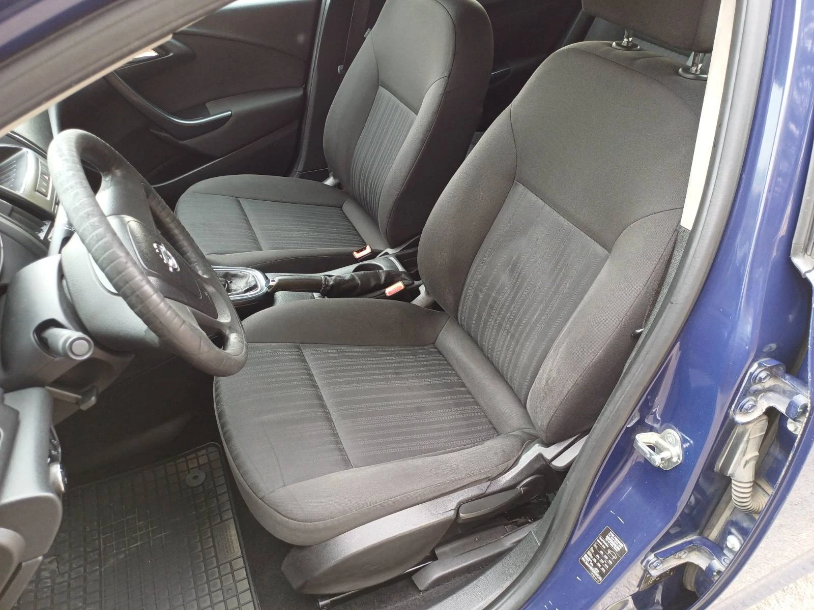 Opel Astra 1.4i, снимка 10 - Автомобили и джипове - 56718984