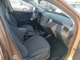 Kia Sorento 2.2 CRDI Driwe 4x2 - 27900 лв. - 39064221 9
