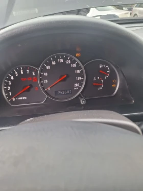 Suzuki Grand vitara 2.0 Б.128 К.С.НОВ ВНОС ШВЕЙЦАРИЯ. - 5800 € / 11343.81 лв. - 86600286 7