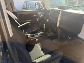 Toyota Fj cruiser * 4WD 4DR * CARFAX * ����������� | Mobile.bg � ����� ������ 8