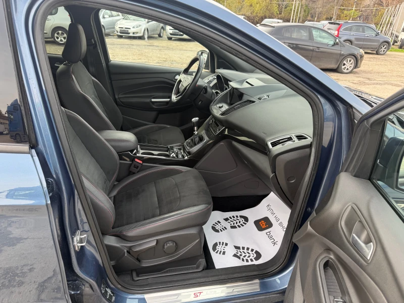 Ford Kuga 1.5 ST-Line, снимка 10 - Автомобили и джипове - 52378444