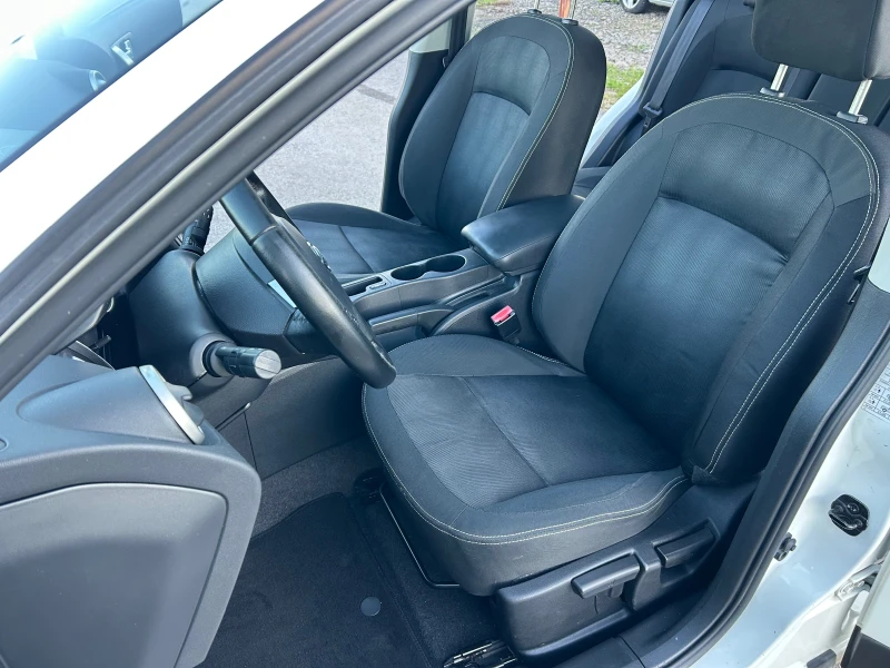 Nissan Qashqai 1.6 DCi НАВИ/КАМЕРА/ПАНОРАМА, снимка 10 - Автомобили и джипове - 52775899