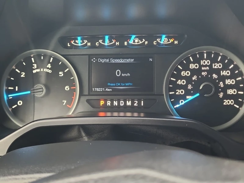 Ford F150 * 4WD SuperCrew 157" XLT * ФИНАНСИРАНЕ, снимка 8 - Автомобили и джипове - 52847638