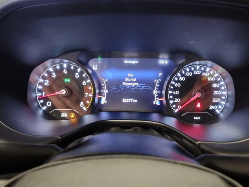 Jeep Compass * (RED) EDITION * CARFAX * ЦЕНА ДО БГ, снимка 8 - Автомобили и джипове - 53041053