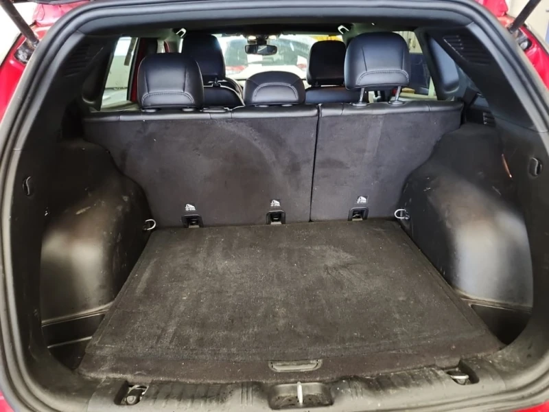 Jeep Compass * (RED) EDITION * CARFAX * ЦЕНА ДО БГ, снимка 12 - Автомобили и джипове - 53041053