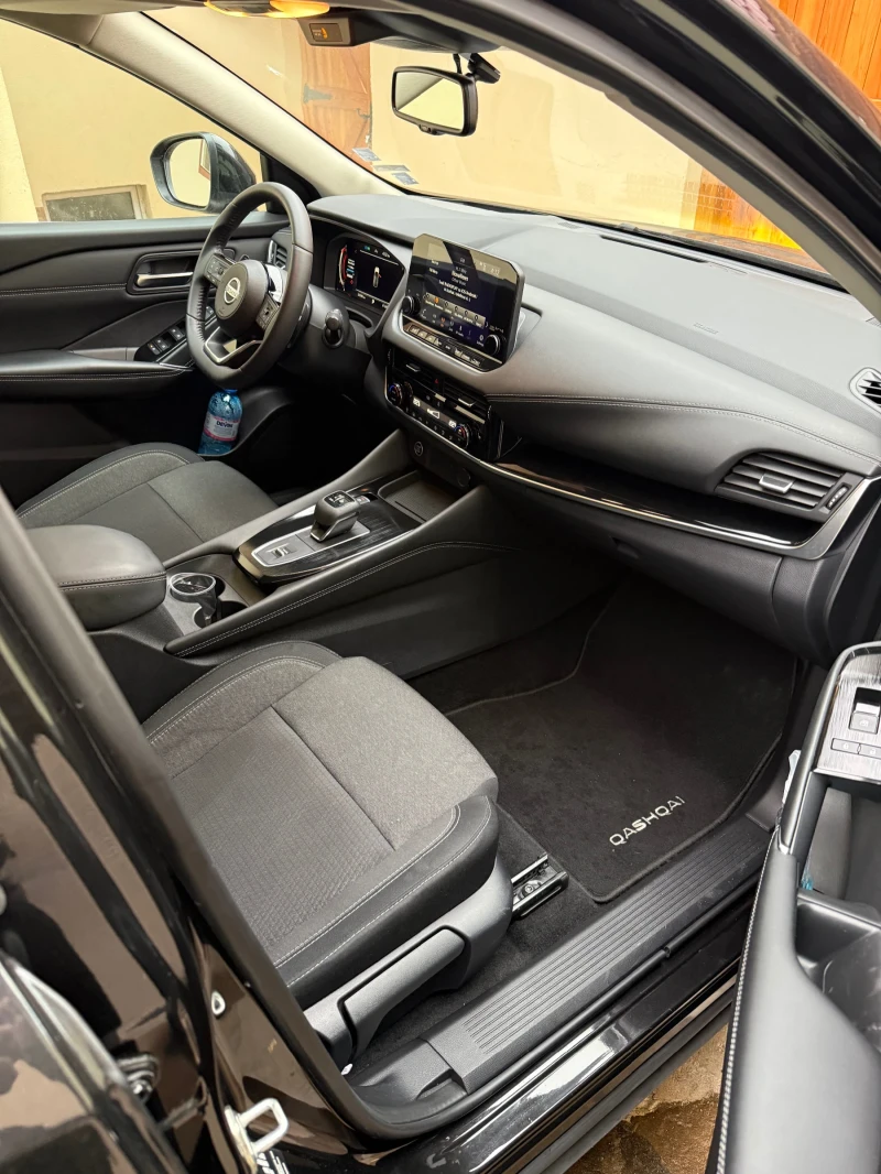 Nissan Qashqai, снимка 7 - Автомобили и джипове - 53340500