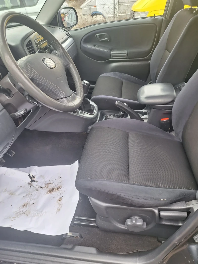 Suzuki Grand vitara 2.0 Б.128 К.С.НОВ ВНОС ШВЕЙЦАРИЯ., снимка 8 - Автомобили и джипове - 53500859