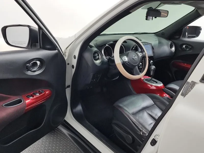 Nissan Juke 1.6 Sv F15, снимка 4 - Автомобили и джипове - 55120037