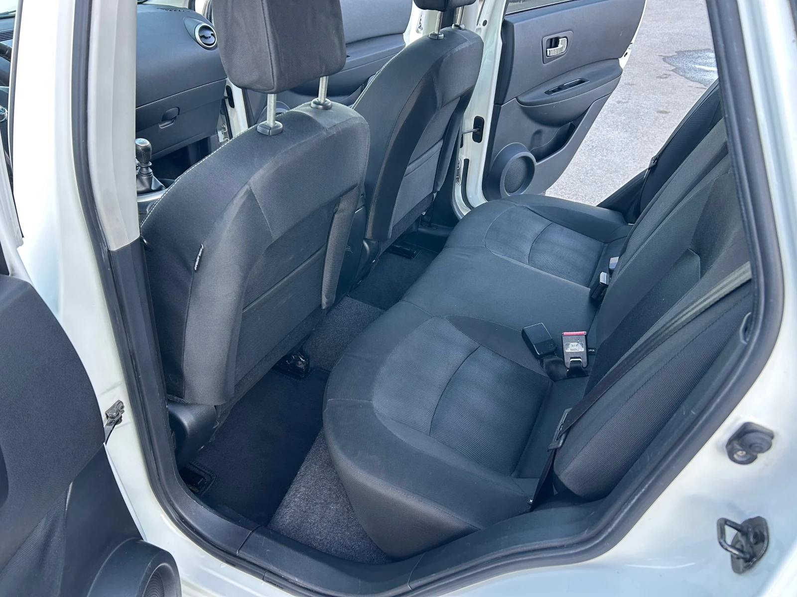 Nissan Qashqai 1.6 DCi ����/������/�������� | Mobile.bg � ����������� 16