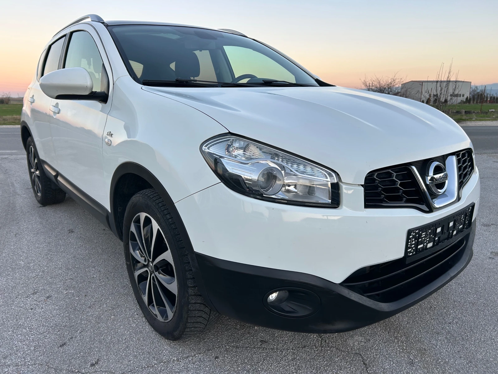 Nissan Qashqai 1.6 DCi НАВИ/КАМЕРА/ПАНОРАМА - изображение 2