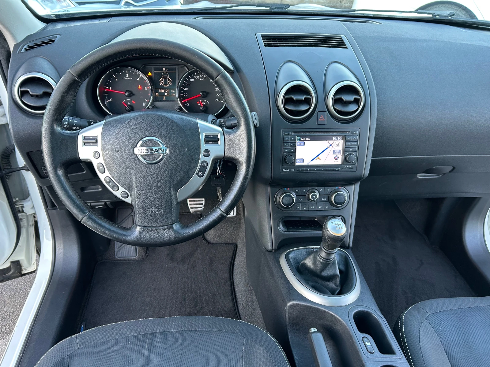 Nissan Qashqai 1.6 DCi ����/������/�������� | Mobile.bg � ����������� 12