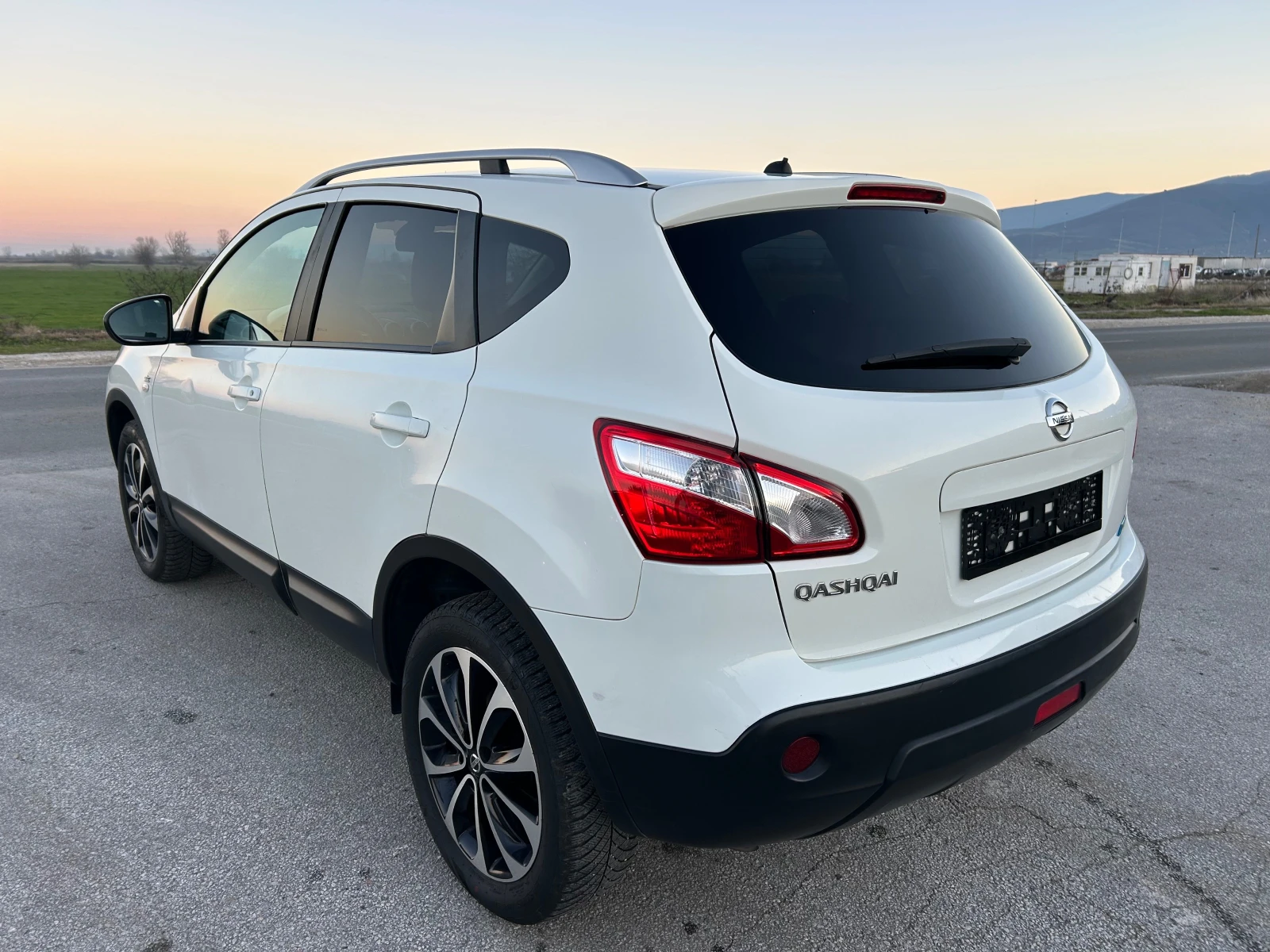 Nissan Qashqai 1.6 DCi НАВИ/КАМЕРА/ПАНОРАМА - изображение 7