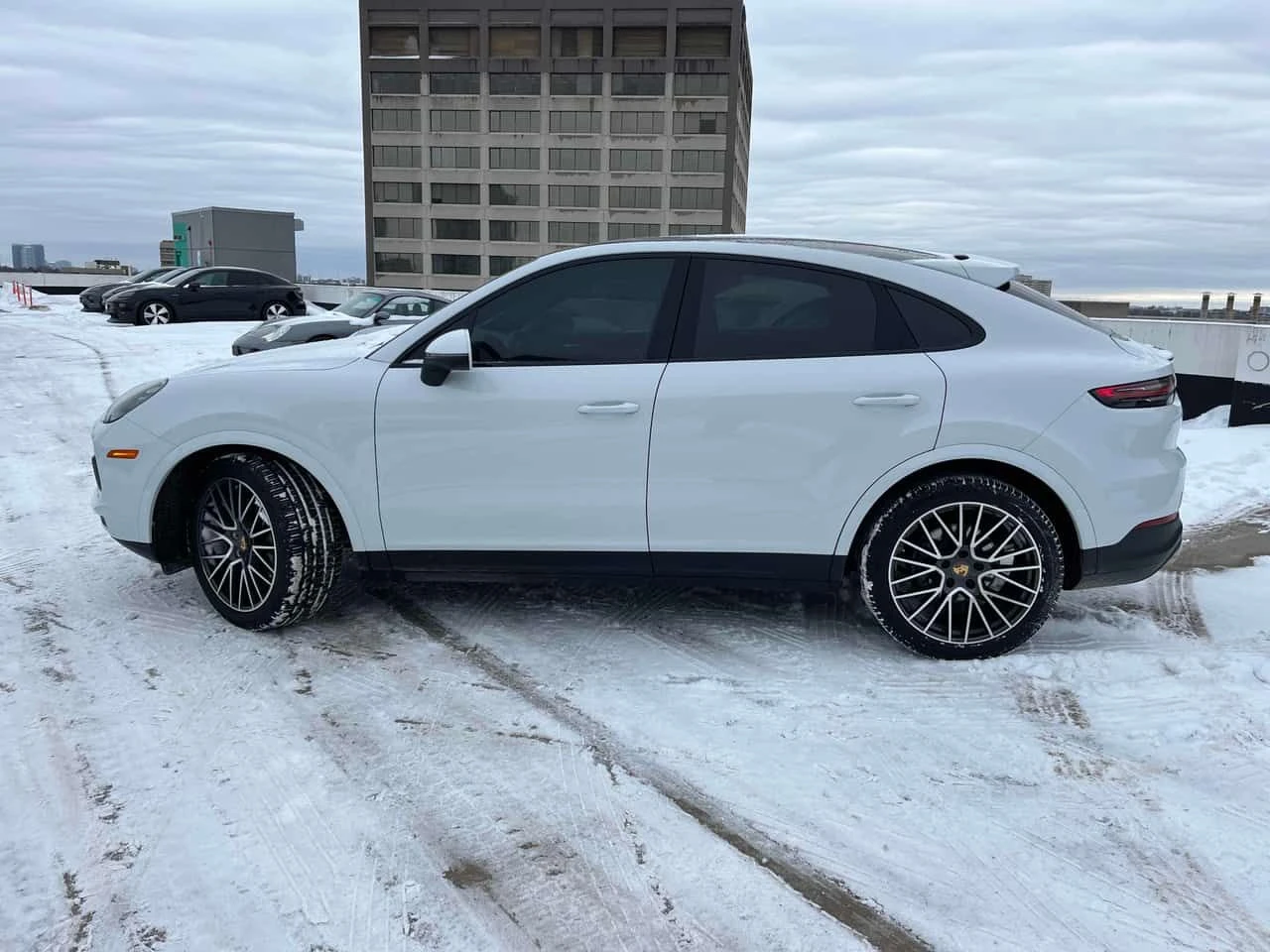 Porsche Cayenne * S * ОБДУВХАНЕ* 360 КАМЕРИ* ПАНОРАМА*  - изображение 2